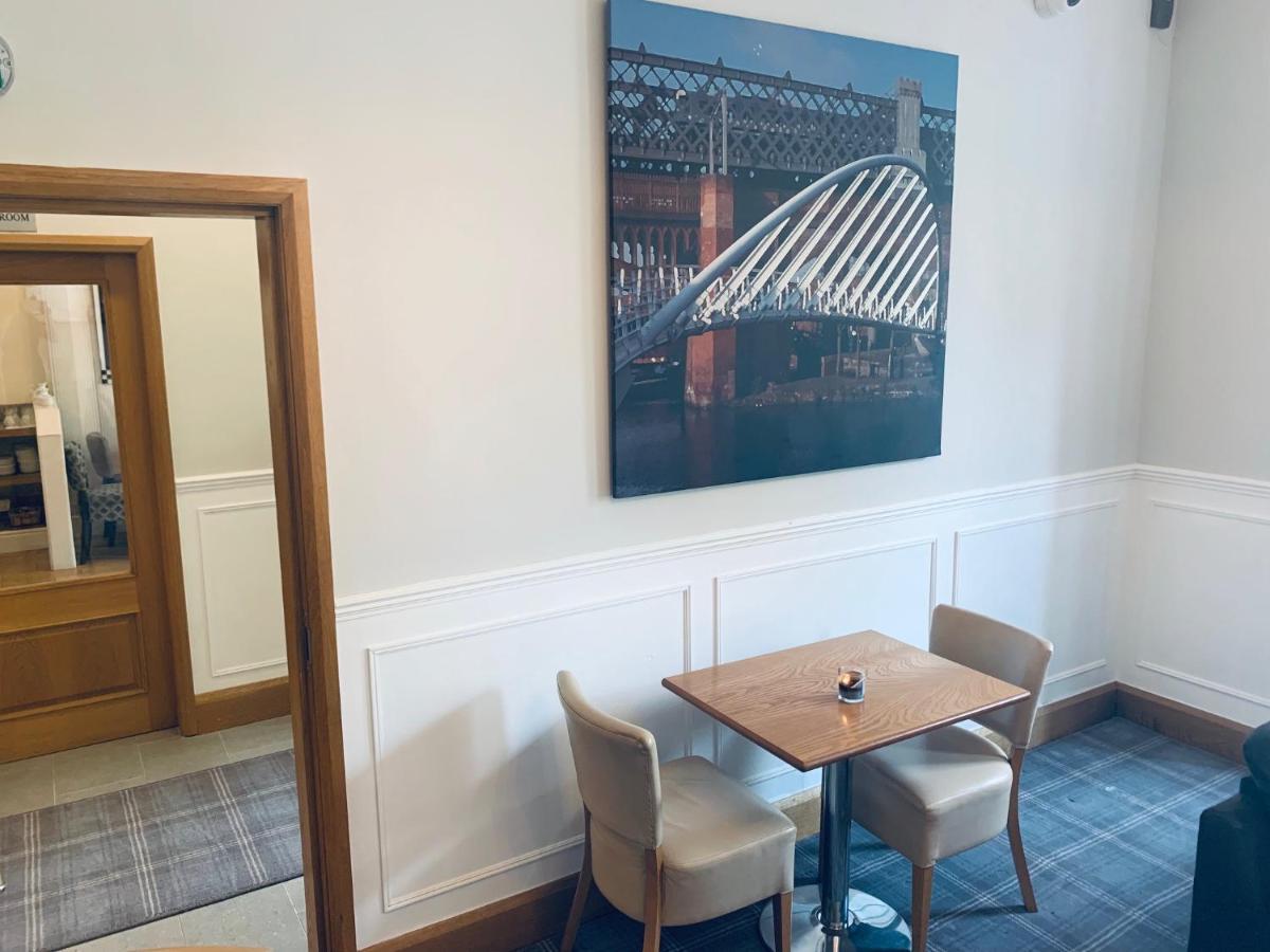 The Westlynne Hotel & Apartments Manchester Buitenkant foto